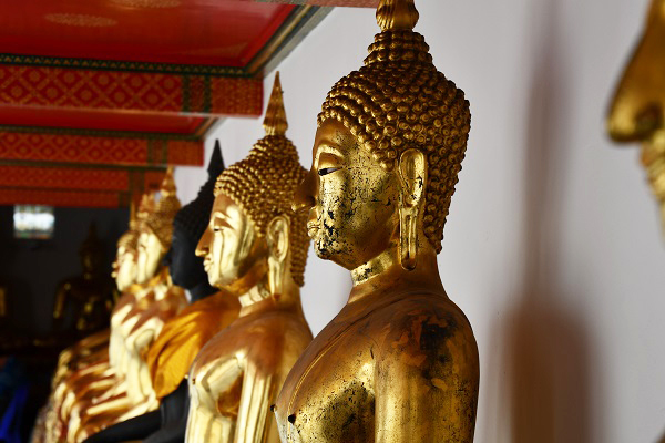 タイの僧侶の戒律